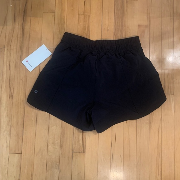 Lululemon Track That 5inch Shorts NWT - Picture 3 of 4